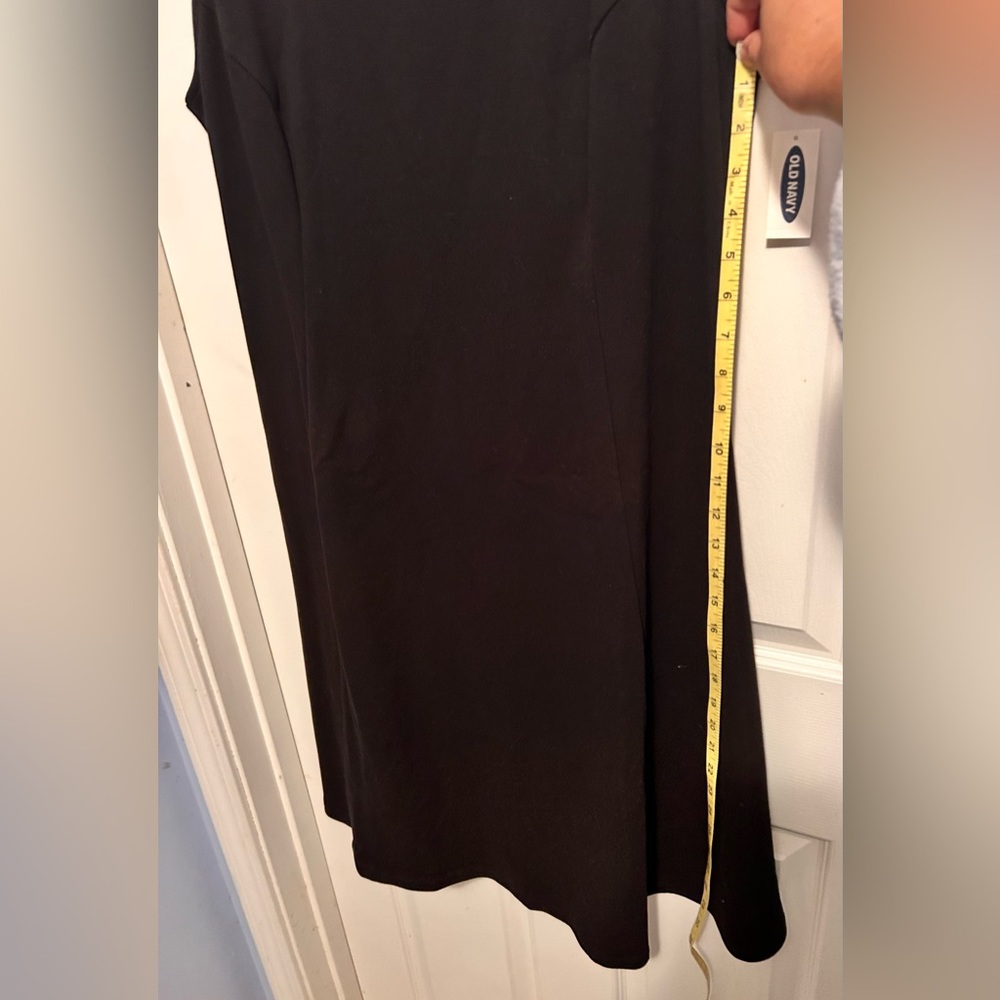 Dress - Picture 3 of 7
